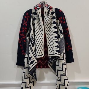 Geometric Patterned Navy and Red Women's Sweater